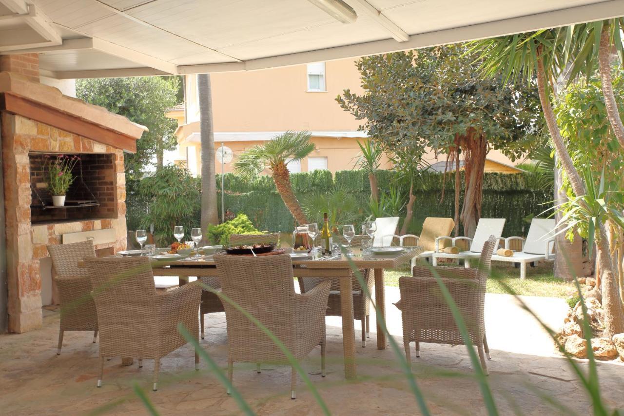 Tropical Garden, Villa With Pool Near The Beach Alcúdia Kültér fotó
